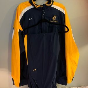 🔥FREE Nike Fit  Storm Jacket FREE🔥
